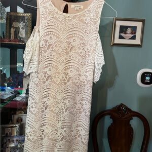 Francesca's Collections Cream Lace Mini Dress